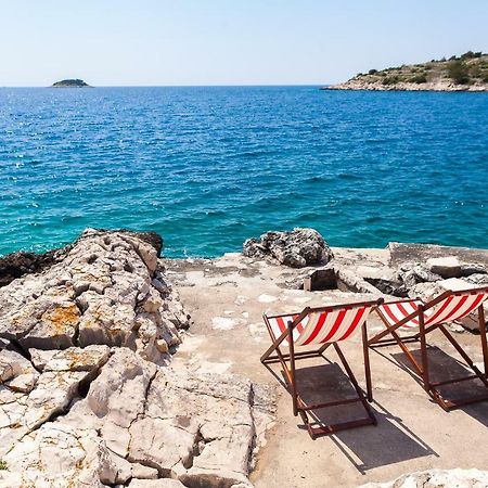 Apartments Dajna Vela Luka Eksteriør bilde