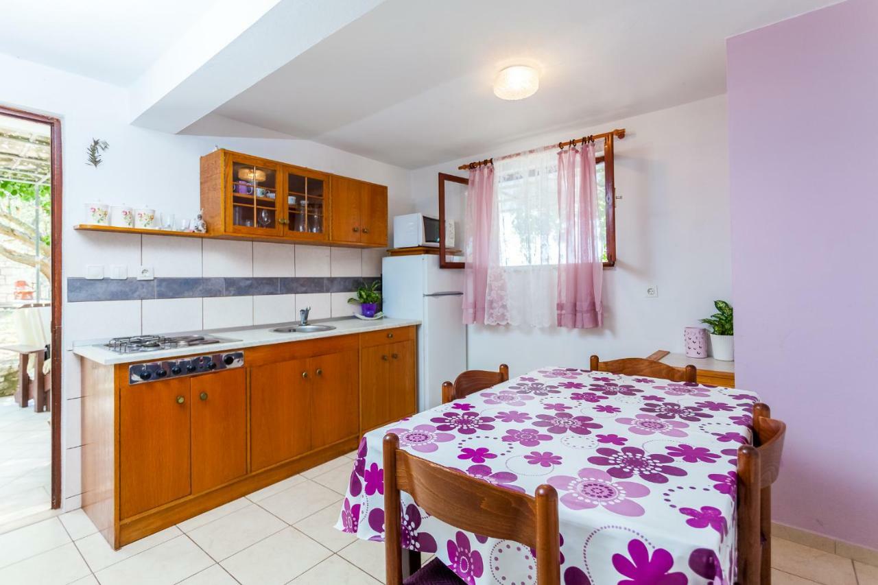Apartments Dajna Vela Luka Eksteriør bilde